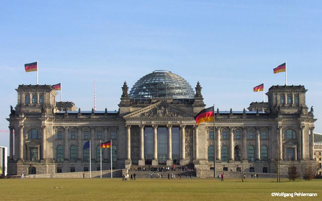 El Bundestag prohíbe a los diputados alemanes twittear