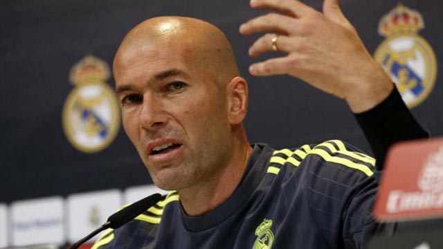Zidane insiste en Benzema