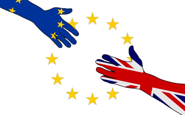 La UE tiende la mano al Reino Unido para que abandone el Brexit