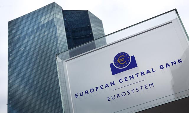 Lane renuncia a favor de De Guindos para el BCE