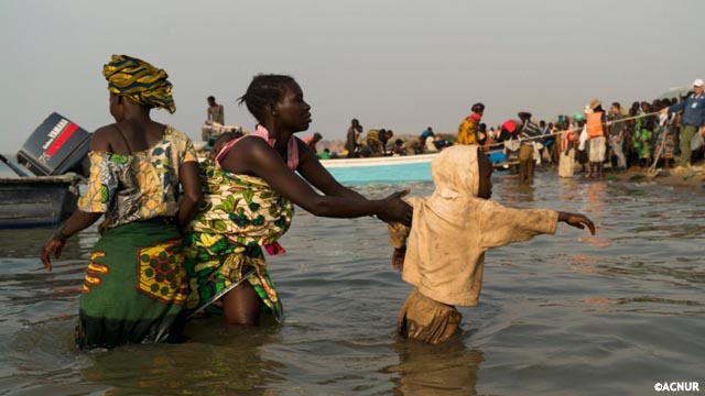 Refugiados: del Congo a Uganda