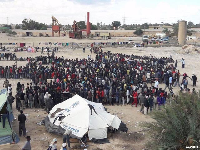 ACNUR pide que Europa acoja a los refugiados en Libia