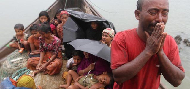 Myanmar expulsa a los rohingya de la frontera