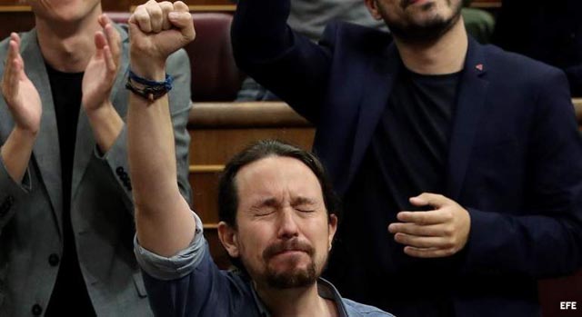 Pablo Iglesias rompe a llorar en el Congreso de los Diputados