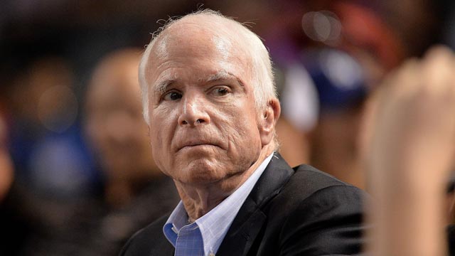 Una asesora de Trump sobre McCain: “No tiene importancia porque se va a morir igual”