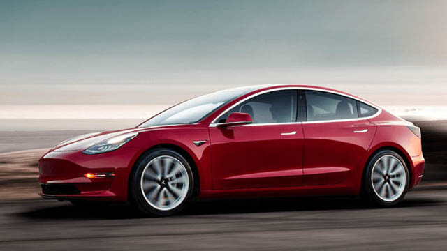 El Model 3 dispara la cotización de Tesla pero luego se desinfla