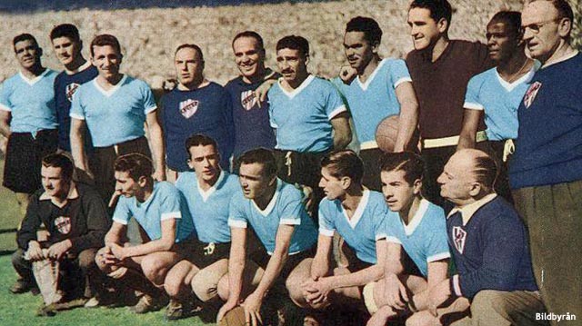 ¿Por qué la selección de Uruguay tiene cuatro estrellas habiendo ganado solo dos mundiales?