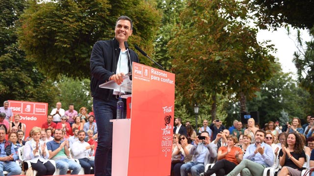 Pedro Sánchez propone un plan de choque contra el desempleo juvenil