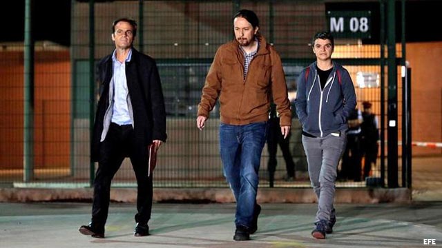 Pablo Iglesias fracasa como 'el niño en el bautizo' tras querer ser protagonista de una falsa intermediación con Junqueras