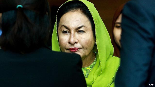 Detienen a la mujer del ex primer ministro de Malasia por blanqueo de capitales
