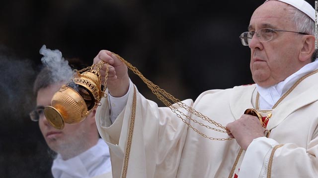 El papa Francisco declara santo a monseñor Romero, asesinado por la ultraderecha