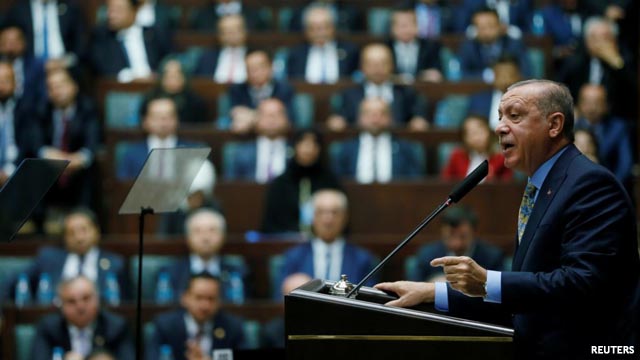 Erdogan exige al rey de Arabia Saudí que entregue los 18 detenidos a Turquía