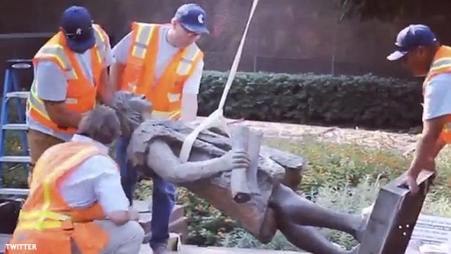 Los Ángeles retira una estatua de Colón acusándolo de genocidio