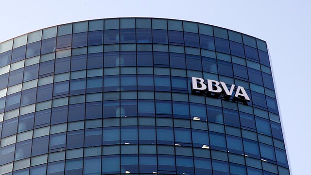 La CNMV valora cómo se beneficio el BBVA por el espionaje de Villarejo