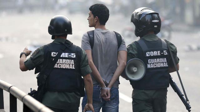 Cientos de detenidos en Venezuela