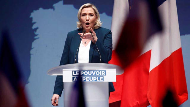 Le Pen califica de «sana revuelta popular» los chalecos amarillos