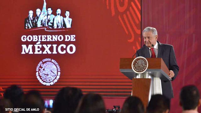 López Obrador se enreda en la 'Conquista'