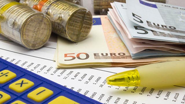 A partir de finales de marzo, los bancos no podrán cobrar comisiones por cuenta abierta superior a tres euros