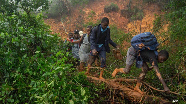 Un centenar de muertos en Zimbabue tras el paso de un ciclón