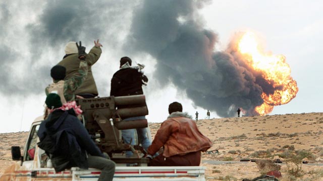 Los primeros muertos en la guerra civil de Libia