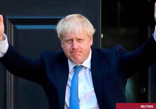 La ultraderecha británica apoya a Johnson