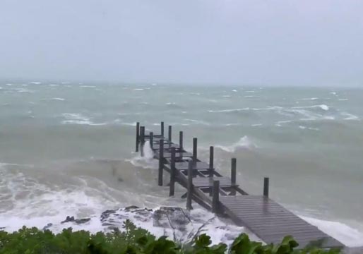 Un huracán contra las Bahamas