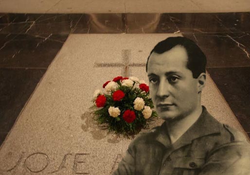 El Gobierno se plantea ahora trasladar los restos de José Antonio Primo de Rivera fuera del Valle de los Caídos
