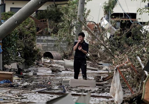 Casi cien muertos provocados por un tifón en Japón