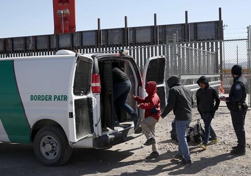 Casi cincuenta mil detenidos en la frontera de México durante el mes de octubre