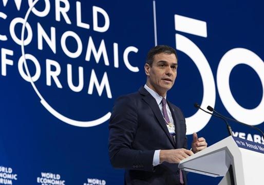 Sánchez promete en Davos rigor fiscal y reducción del déficit público