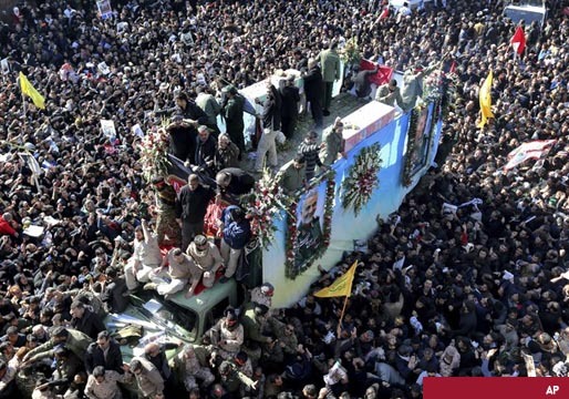 Decenas de muertos en el funeral del general iraní Soleimani