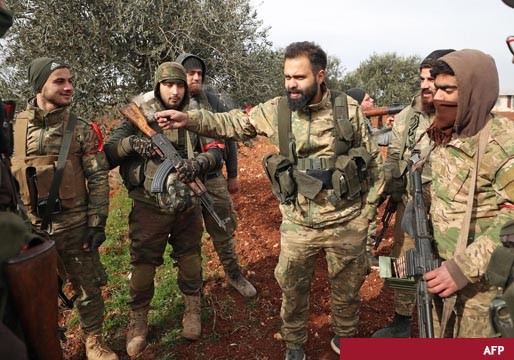 Turquía responde atacando objetivos militares sirios