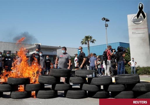Altercados, protestas y quema de neumáticos en las puertas de Nissan