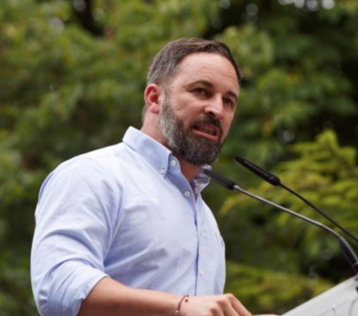 VOX se querella contra el presidente de Correos por secuestro de material electoral
