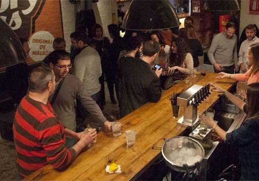 Bares de copas y discotecas de Madrid podrán abrir desde mañana