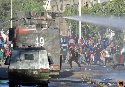 Vuelven las protestas a Santiago de Chile
