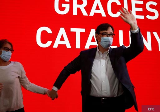 El PSC gana en una Cataluña ingobernable