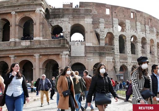 Italia decreta una cuarentena de cinco días a los turistas de la UE