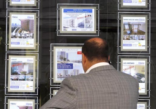 El precio del alquiler cae más de un 10% en Madrid y en Barcelona