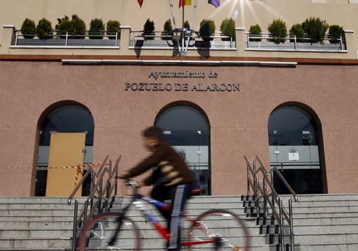 Pozuelo de Alarcón es el municipio con menos paro, Linares el de mayor tasa de desempleo