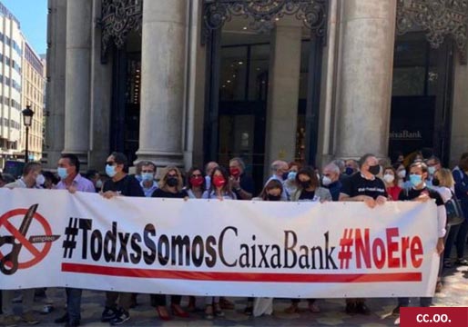 El 90% de los trabajadores de CaixaBank, en huelga