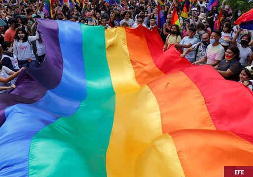 ¿Por qué se celebra hoy el Día Internacional del Orgullo LGTBIQ?