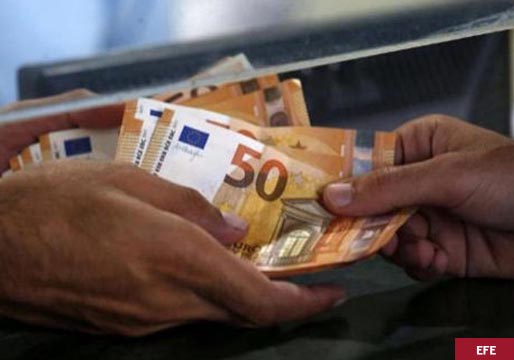 Tres de cada cuatro empresas españolas cree que dejará de haber dinero en efectivo antes de diez años