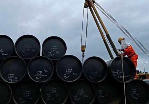 El precio del petróleo cae por el temor a la variante sudafricana