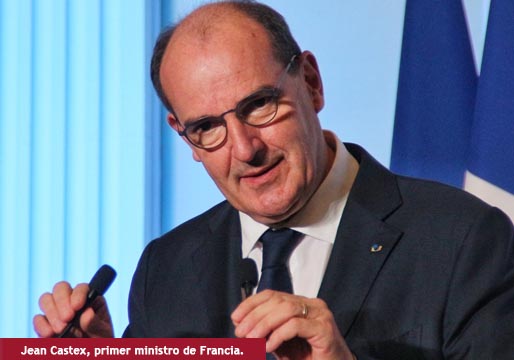 Francia prohíbe las reuniones en Nochevieja