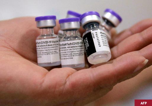 La tercera dosis de la vacuna es eficaz contra ómicron