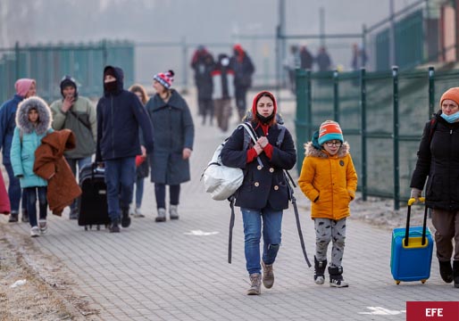 El número de refugiados de Ucrania, casi en 5 millones