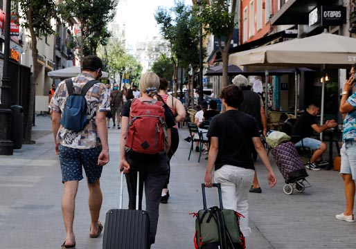 Turismo: 7,5 millones de turistas visitaron España en junio