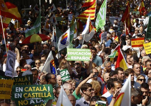 La izquierda también defiende el castellano en Cataluña