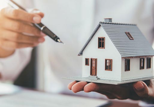 Los altos tipos de interés enfrían la compraventa de viviendas